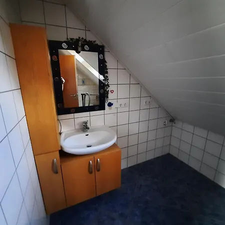 Albus Apartment Albertshausen